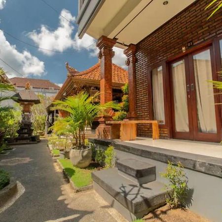 Pondok Lulik Homestay Canggu エクステリア 写真