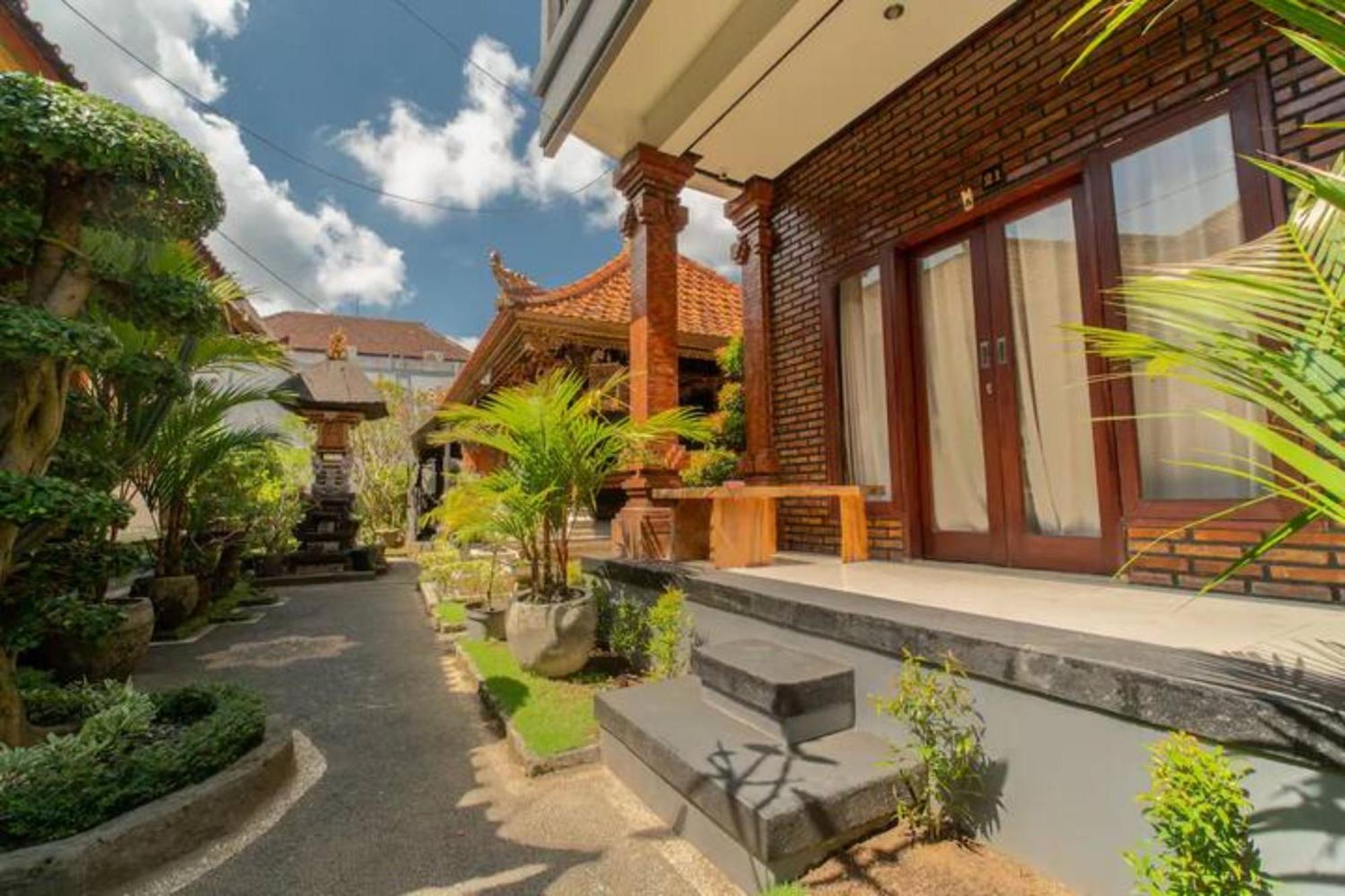 Pondok Lulik Homestay Canggu エクステリア 写真