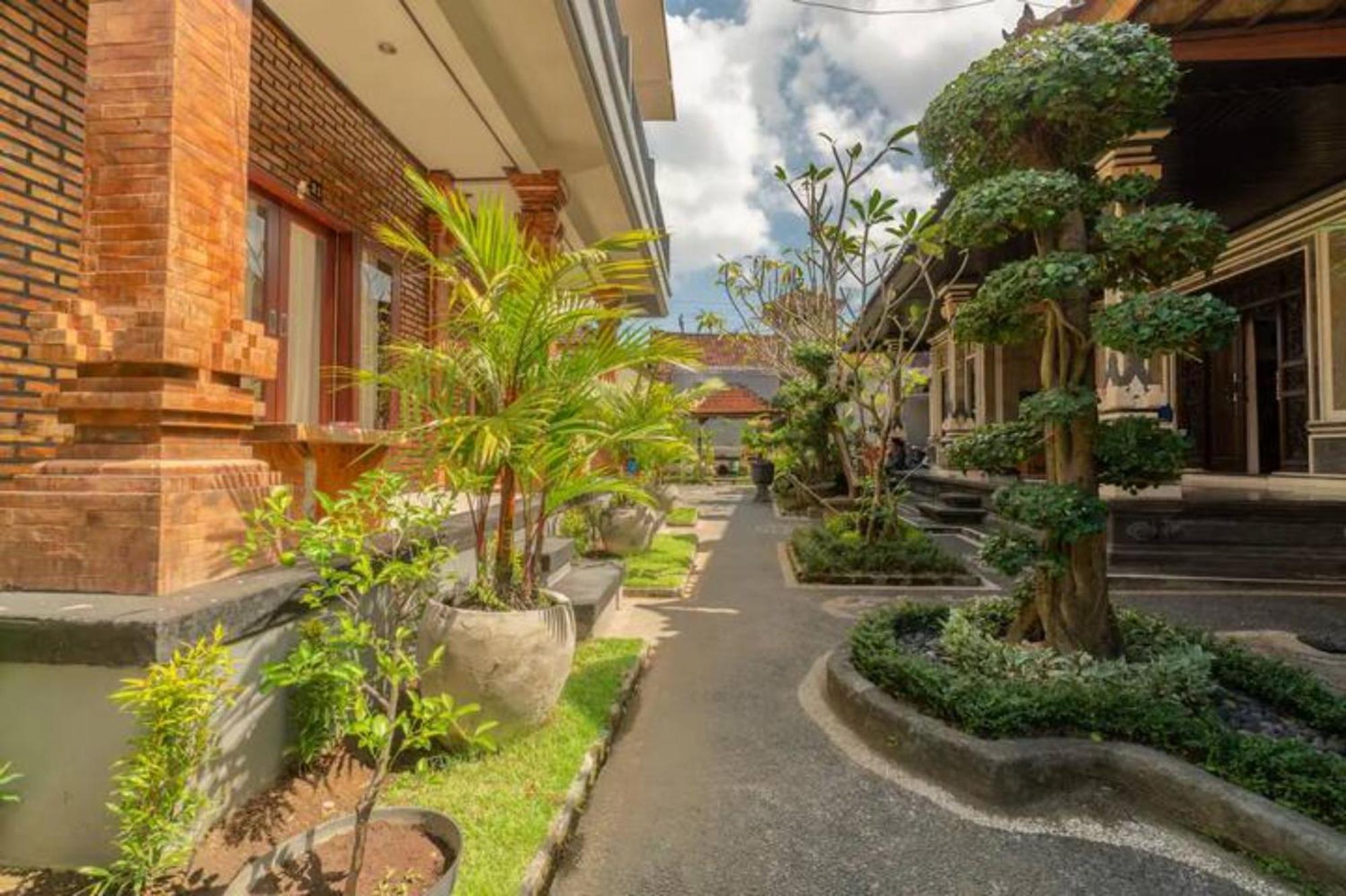 Pondok Lulik Homestay Canggu エクステリア 写真